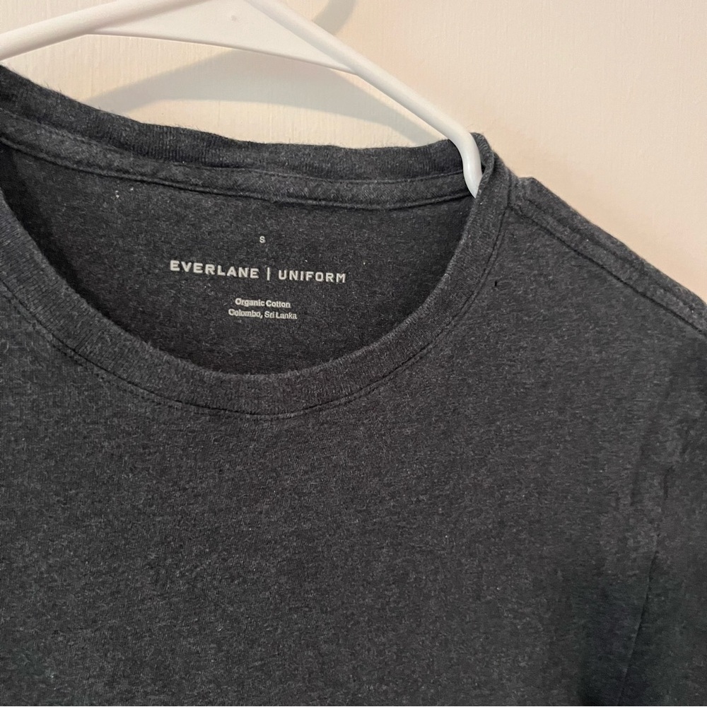Everlane Organic Cotton Charcoal Crew Neck Uniform T-Shirt Small - Picture 2 of 10